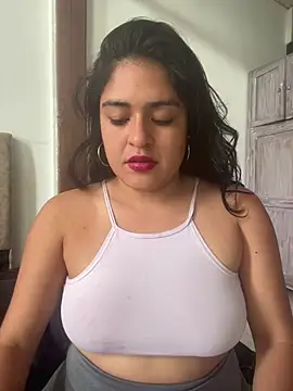 EmilyNoir1 webcam