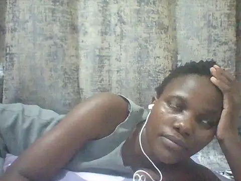 tina_2030 webcam