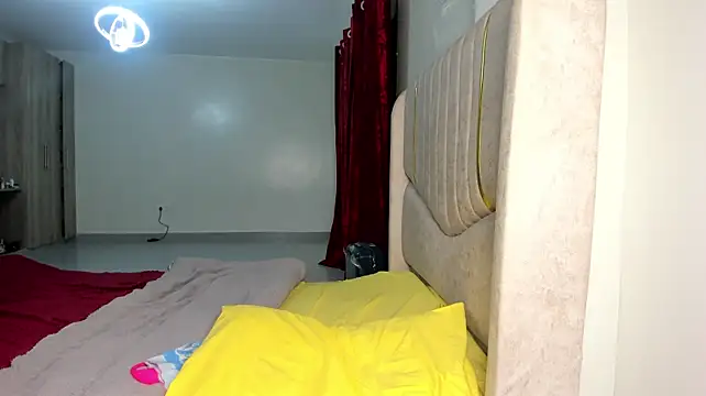 Quite_Naughtyy webcam