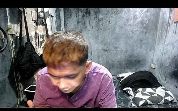 asianboi1111 webcam