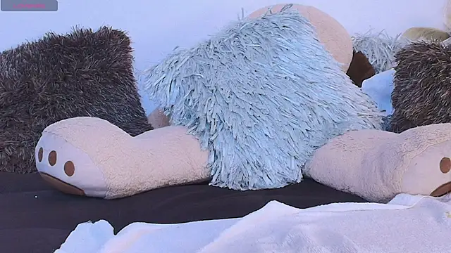 Doll_Loren webcam