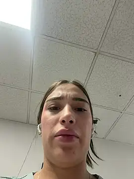 Sweet_Milaa1 webcam