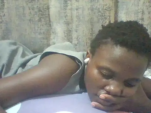 tina_2030 webcam