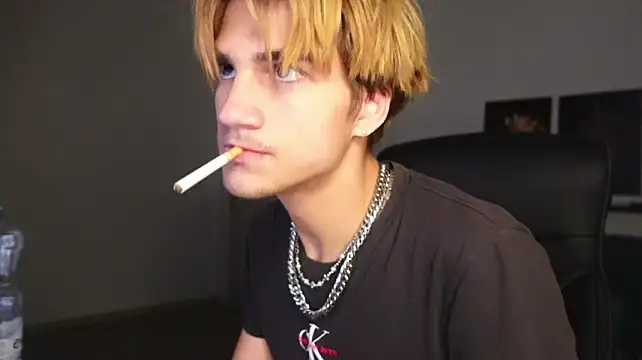 Denis_Wu webcam