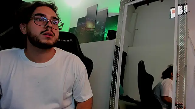 Enzo_bossJS webcam