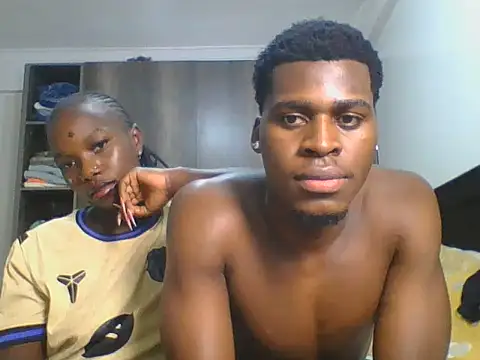 rocki_aisha webcam