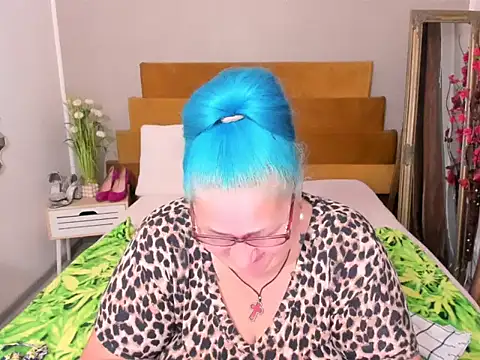 Sugarmommy_69X webcam