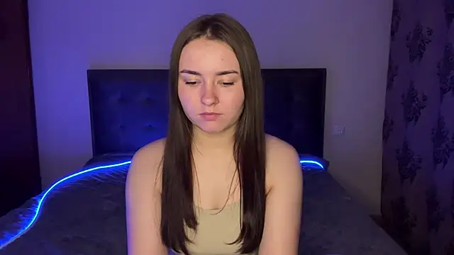 SelenaBrook webcam