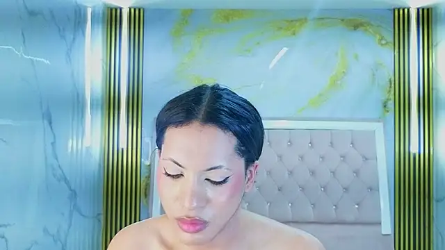 clara_evanss_s webcam