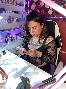 EMILY_DEGRAAF webcam