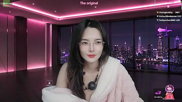 Youth3_ webcam