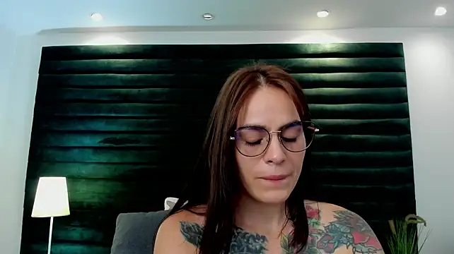 ValeryMontenegro webcam