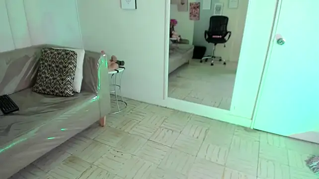 veronica_b07 webcam