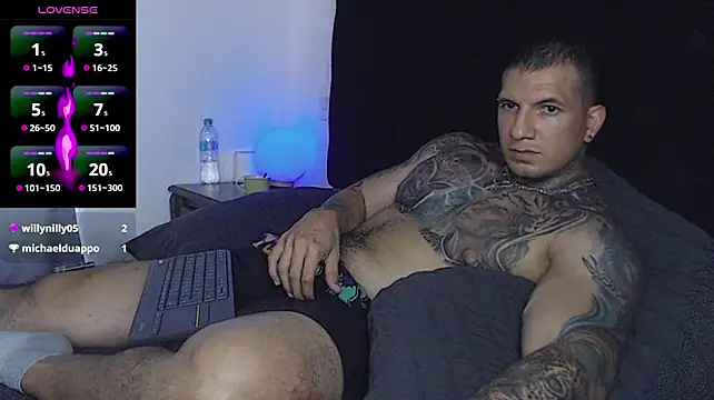 Shane_Clay webcam