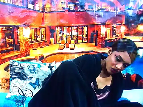IndianPretty14u2Luv live cam on StripChat