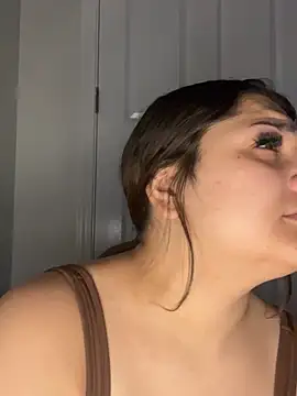 treasurebabii webcam