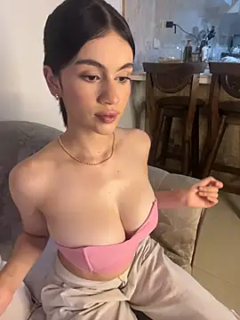 Marilyn_scott live cam on StripChat