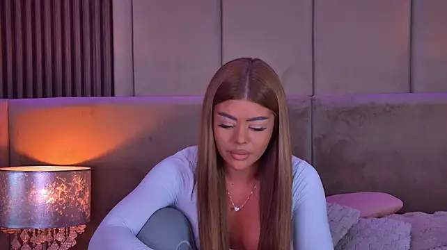StephanieYves webcam
