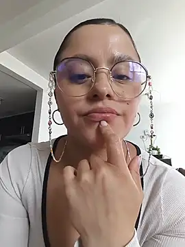 Luna_Rose1 webcam