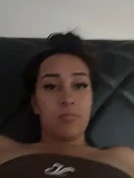 RAKEL37 live cam on StripChat