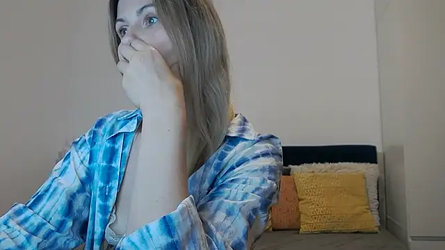 Lika_Soul live cam on StripChat