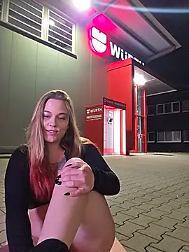 Luna_Lynn webcam