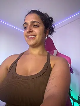 Aliciia777 webcam
