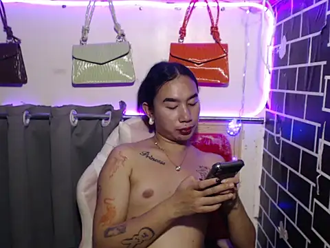 in_yourdreamstarxx webcam