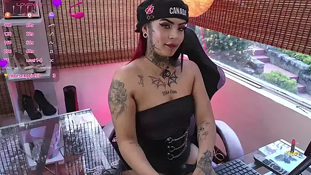 LauriInk1 webcam