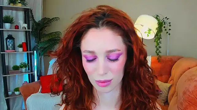 ChristinaConteeree webcam
