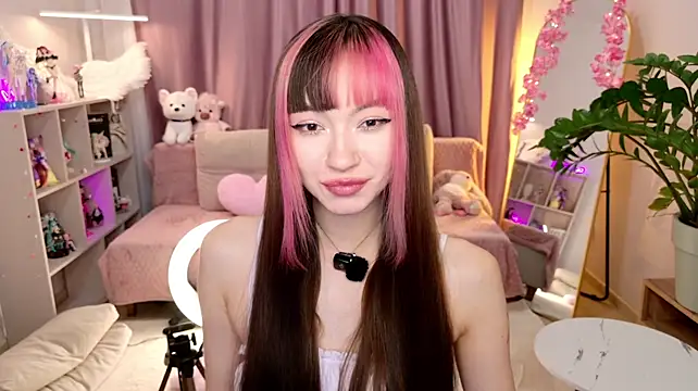 Miiya_Moore