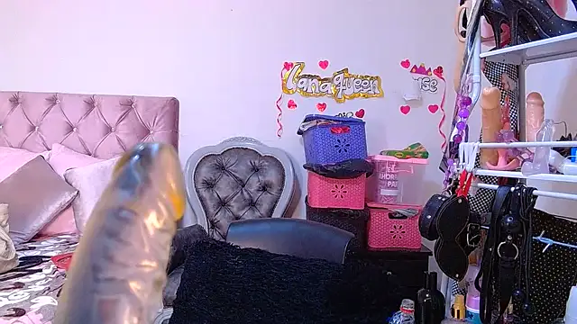 lanaqueen699