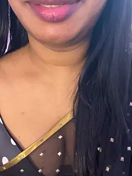 Tamil_Maaya webcam