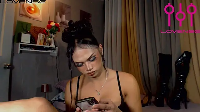 Lexi_ThunderFuck webcam