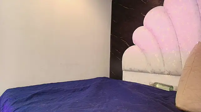 kissme_luna webcam
