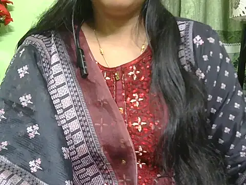Mukta_010 webcam