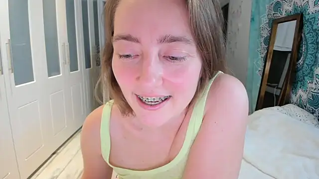 LiaSasha webcam