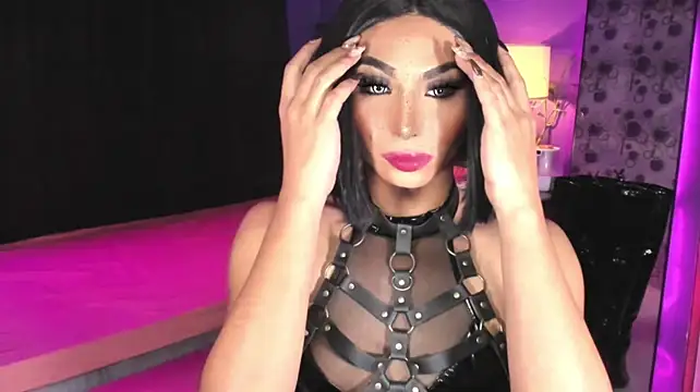 MaxxineMorenaTs webcam