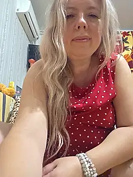 Irina3718 webcam