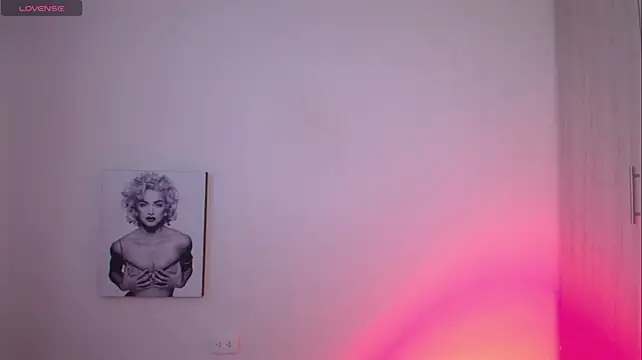 Millie_bobby webcam