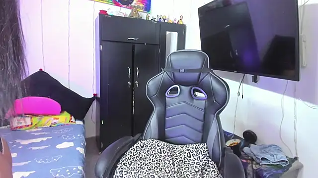 kissingdevil webcam