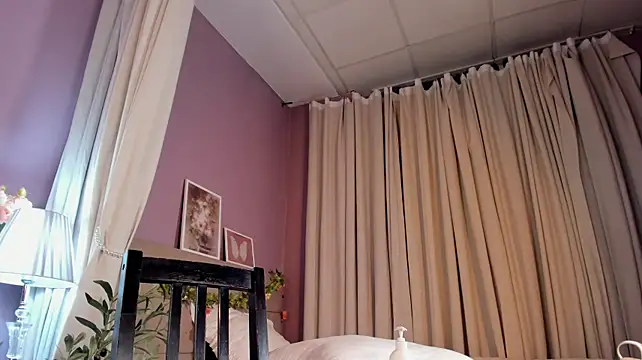 Dearly_Emily live webcam