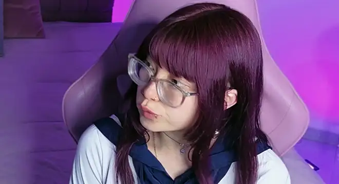 uchiiky_doll webcam