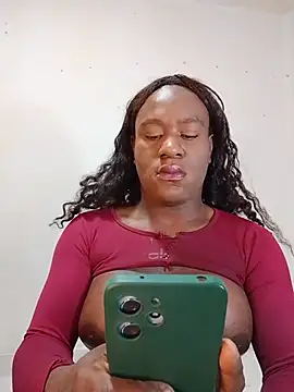 LESLY_BIGCOCK