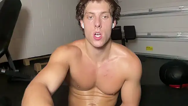 alex_islivee