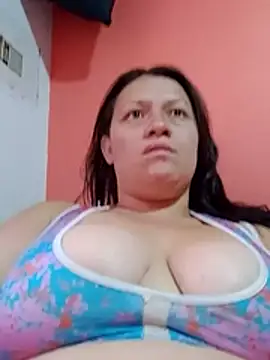 katiia_2 live cam on StripChat