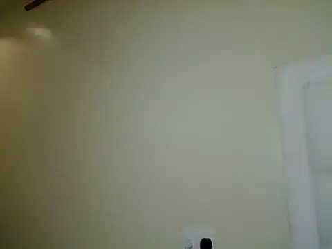 LovelyQueenR webcam