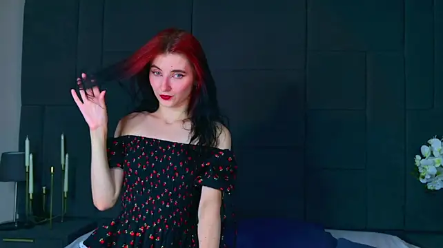 NicoleSinn webcam