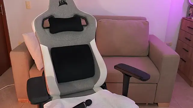 anyacutex webcam