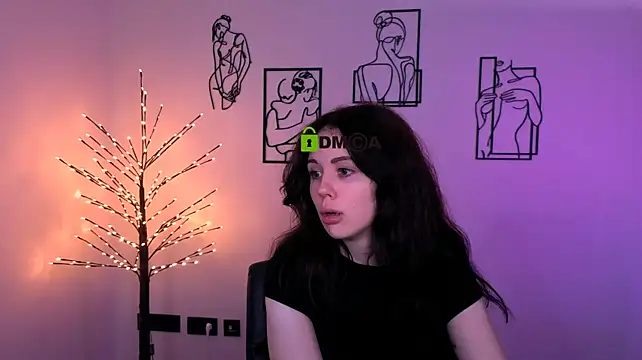 riley_sanders webcam